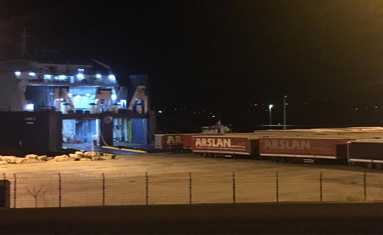 Bakanlıktan 'Çeşme Limanı' açıklaması: İtalya'dan gelen gemide virüs çıktı