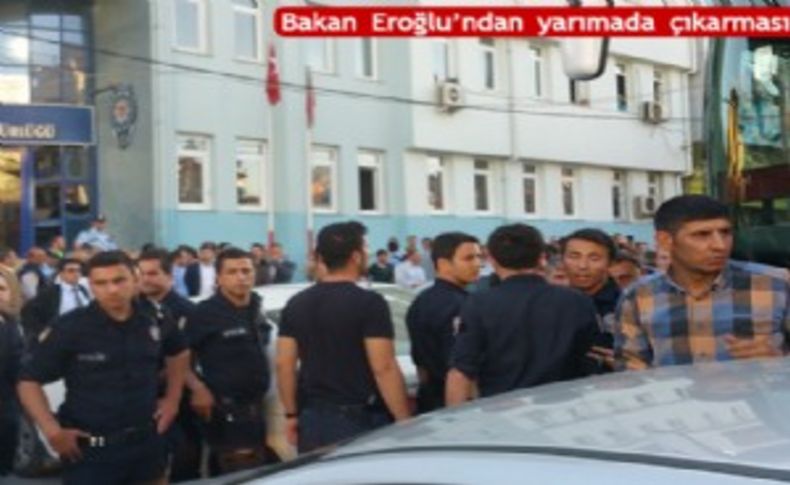 Bakan Eroğlu konuşurken vatandaş protesto etti