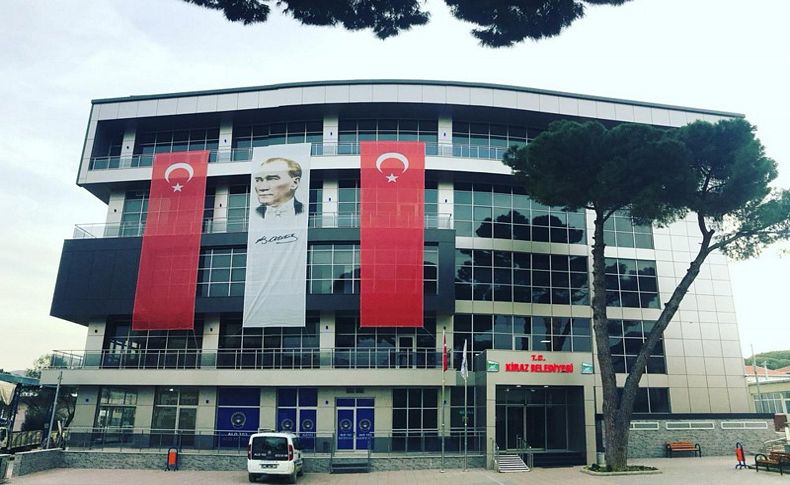 Başkan Özçınar, yeni belediye binasını üniversiteye verecek