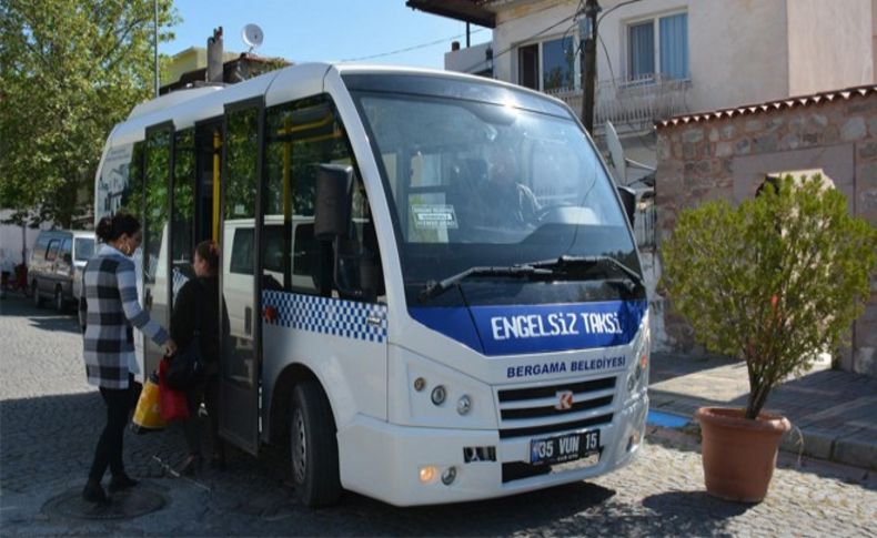 Bergama'da engelsiz taksi hizmeti