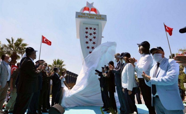 Binali Yıldırım, İzmir'de 15 Temmuz Demokrasi Şehitleri Anıtı'nın açılışına katıldı