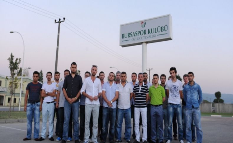 Bursaspor taraftarlarından Özdilek ve Avcı'ya veto