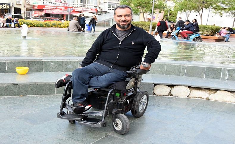 Büyükşehir'in ilk engelli üyesi Ahmet Baran Uğur oldu