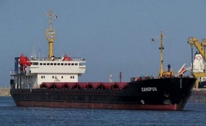 Çanakkale Boğazı'ndan geçen geminin kaptanı ölü bulundu