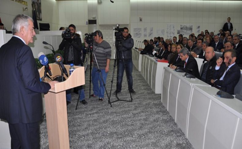 CHP İzmir'de İl Başkanı Yüksel'den örgütle ilk 'büyük' toplantı