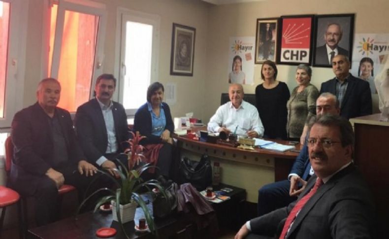 CHP İzmir'de A Takımı'ndan ilçe turu