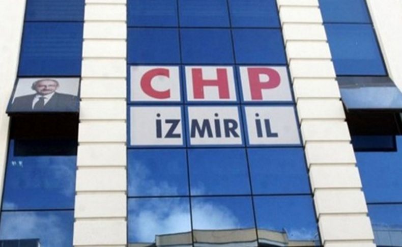 CHP İzmir'de gündemde 8 ilçe, disiplin ve sekreter...