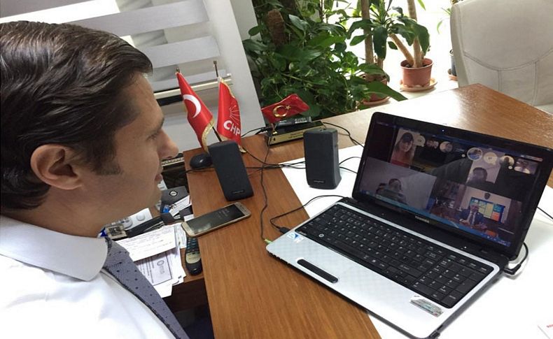 CHP İzmir’den online toplantı: Hükümete kontrollü karantina çağrısı!