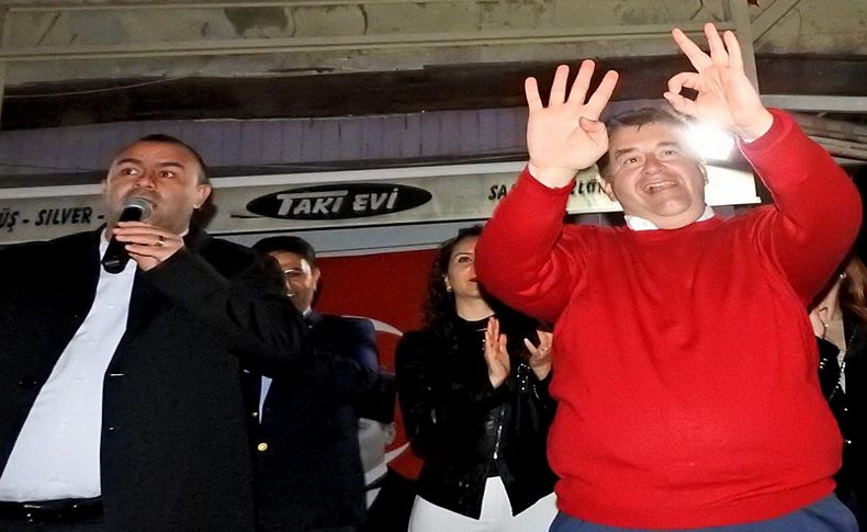 CHP'li Arslan Çeşme'de Oran'a destek verdi