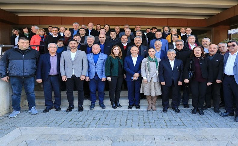 CHP'li belediye başkanlar Selçuk'ta buluştu