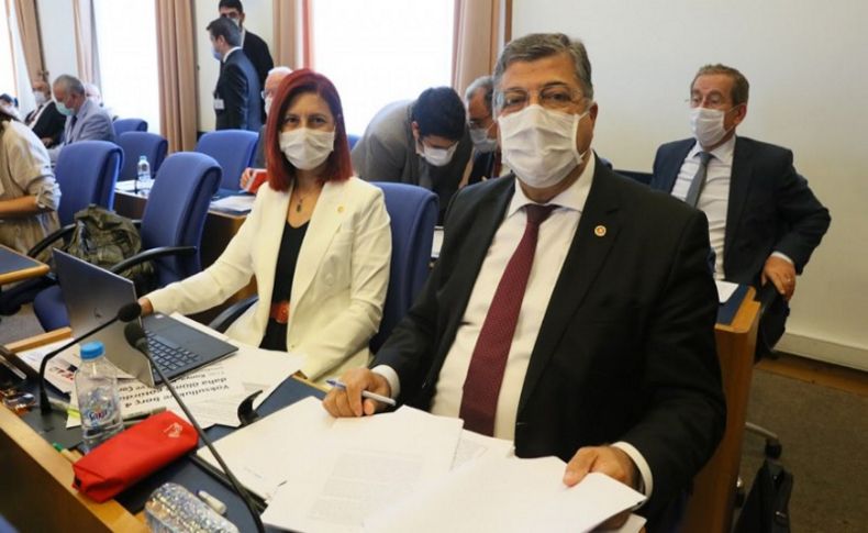 CHP'li Sındır'dan 'sosyal medya kısıtlaması' tepkisi!