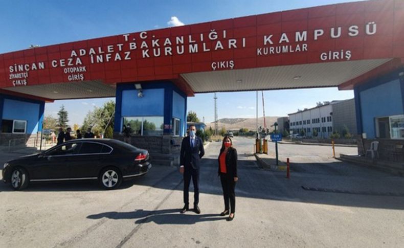 CHP milletvekilleri, Ayhan Bilgen’i cezaevinde ziyaret etti