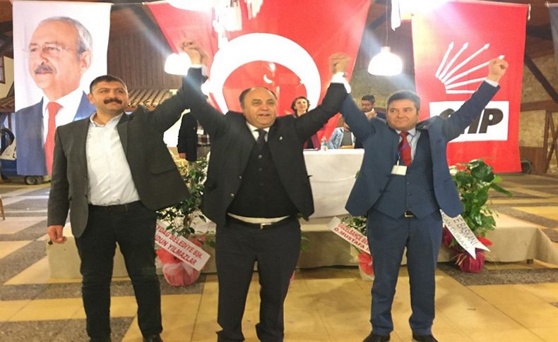 CHP Tire'de iki adaylı yarışı Hakan Şenoyar kazandı