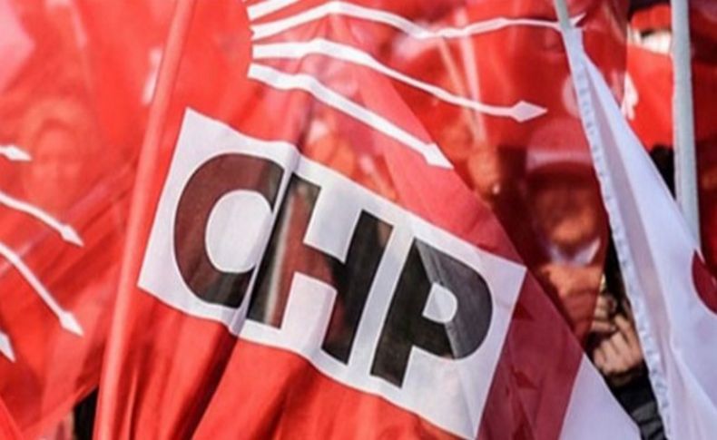 CHP Tire'de üç yönetici istifa etti