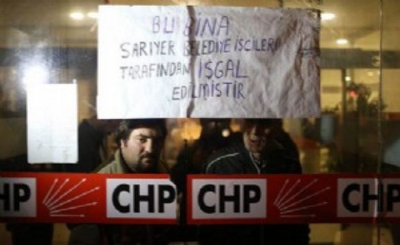 İşçiler CHP İstanbul İl Başkanlığı'nı işgal etti