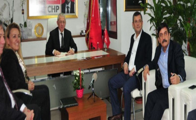 CHP İzmir'de Alaattin Yüksel'e 'Özel' konuk!