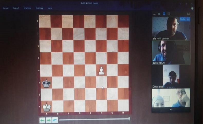 Çiğli'de çocuklara online satranç kursu