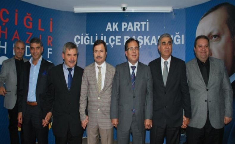 Çiğli AK Parti 6 aday adayı ile yola devam