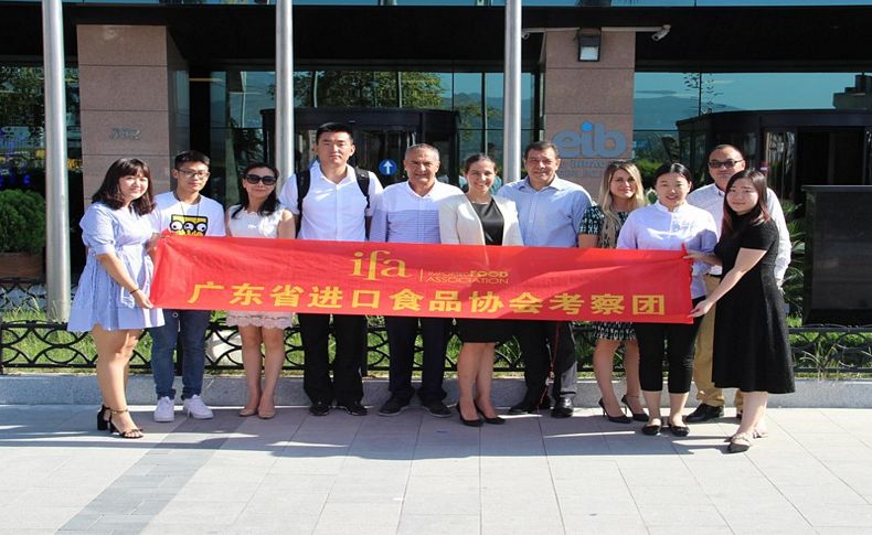 Çinli gıda ithalatçıları İzmir'e geldi
