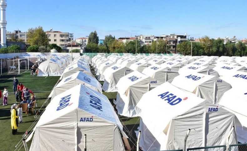 Eczacı Odası’ndan kritik uyarı: İzmir’deki aşı depremzedelere yetmez