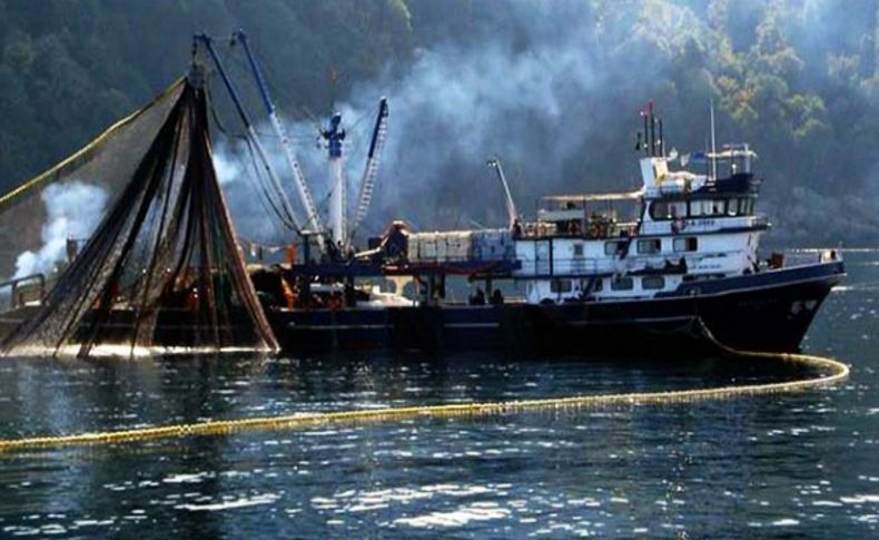 Ege'de Türk balıkçılara Yunan tacizi