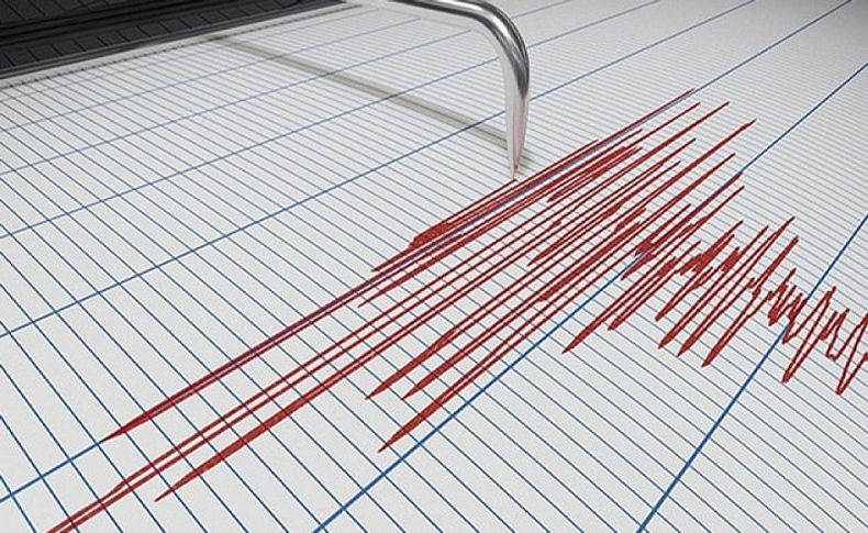 Ege Denizi'nde 5,9 büyüklüğünde deprem!
