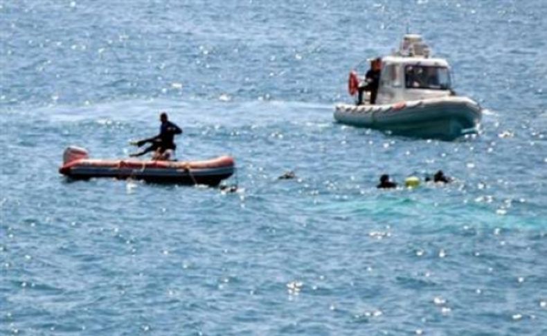 Ege'de kaçak teknesi battı: 24 ölü
