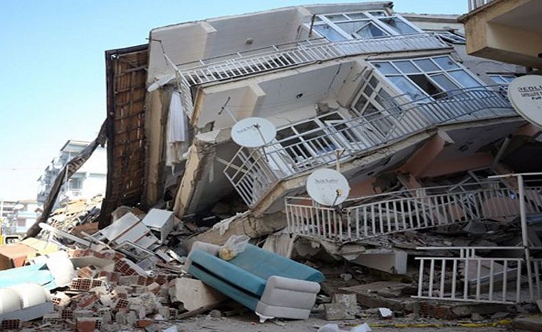 Elazığ depremiyle ilgili 8 farklı soruşturma