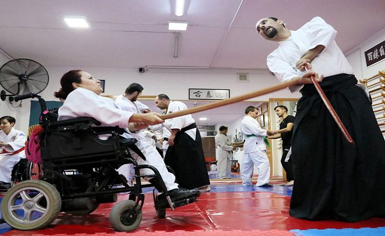 Engellilerin aikido başarısı dünyaya örnek oluyor