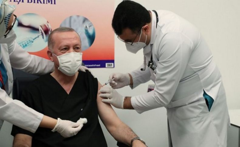 Erdoğan'a aşıyı yapan doktor merak konusu oldu