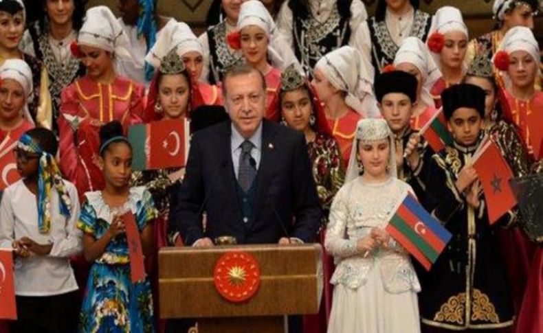 Erdoğan, Nazım Hikmet'in şiirini okudu