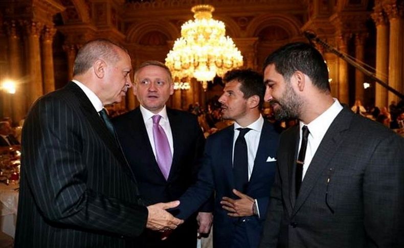 Erdoğan, sanatçı ve sporcularla bir araya geldi
