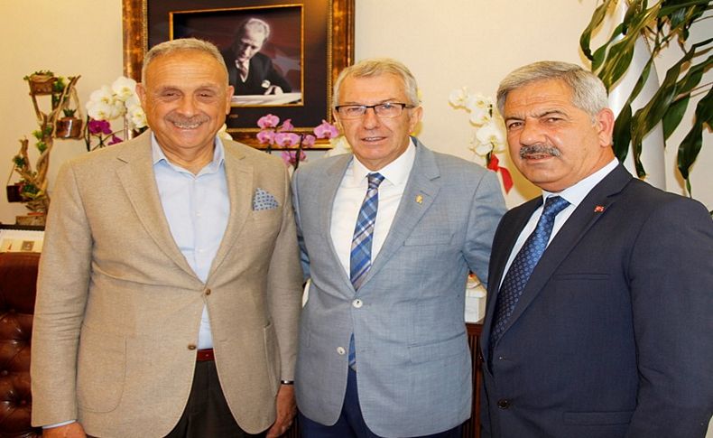Eski Başkan Badem'den yeni Başkan Eriş'e ziyaret