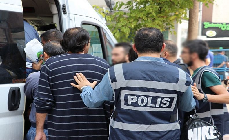 FETÖ'den gözaltına alınan 9 şüpheli adliyeye gönderildi
