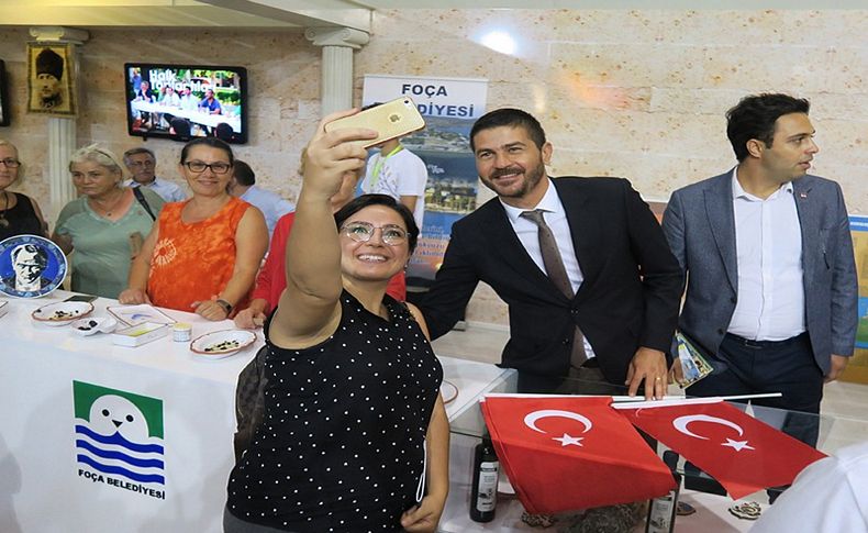 Foça Belediyesi, dün açılan Uluslararası İzmir Fuarı’na büyük renk katıyor…