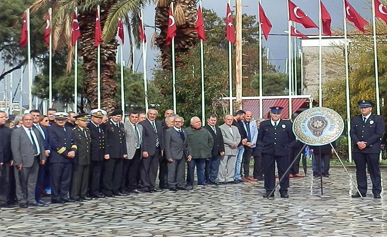 Foça'da Polis Haftası törenle kutlandı
