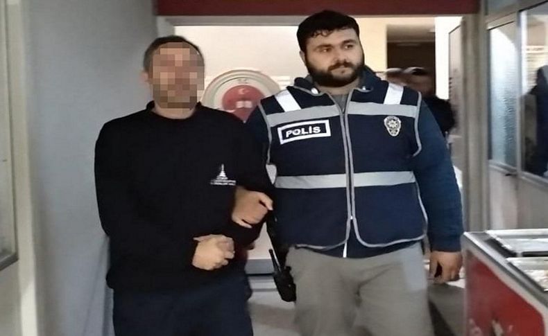 Foça'da teknelerden hırsızlığa 3 tutuklama