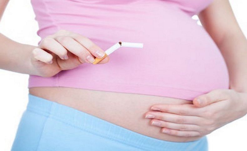 Hamile annelere sigara uyarısı