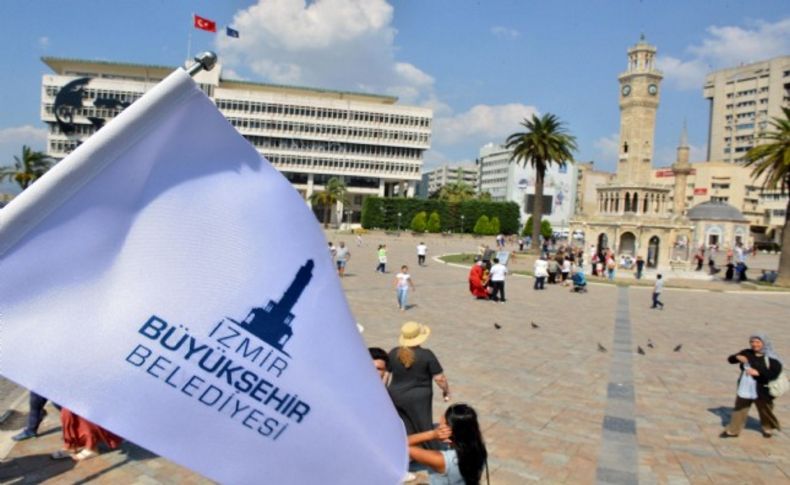 İzmir Büyükşehir Belediyesi’ne peşpeşe iki güzel haber geldi