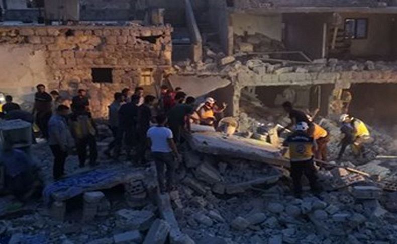 İdlib'e Esad ve Rusya'dan hava saldırısı: 14 ölü