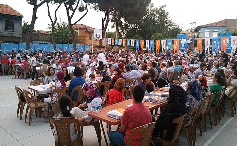 AK Parti'den Tire'de iftar, Torbalı'da sahur