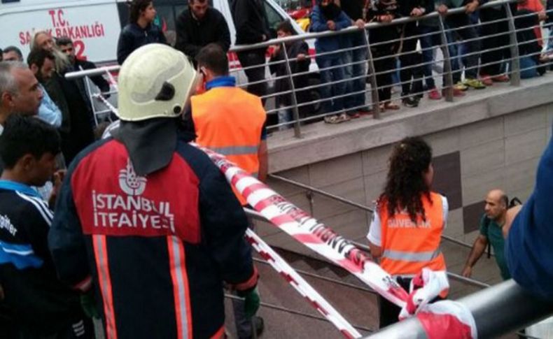 İstanbul'da metro kapatıldı, tahliye edildi!