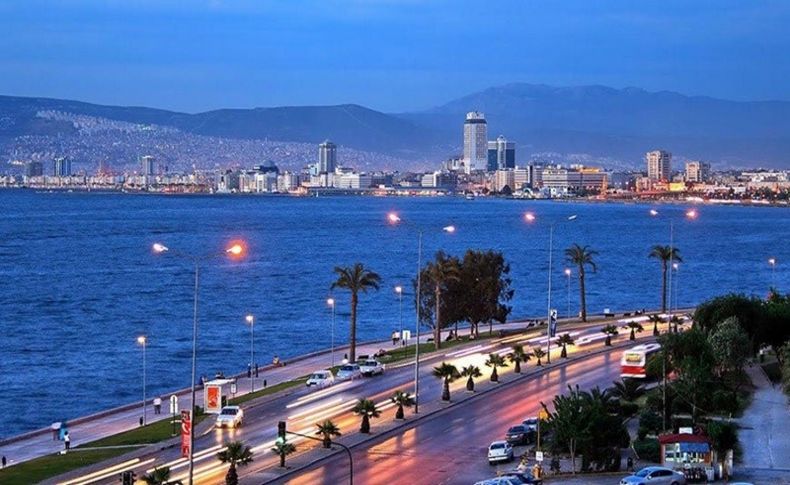 İstanbul ve Ankara'da konut fiyatı artışı yavaşlarken, İzmir'de hızlandı