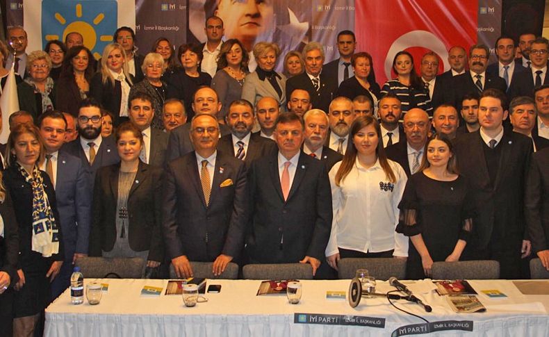 İYİ Parti İzmir Ankara’ya çıkarma yapacak