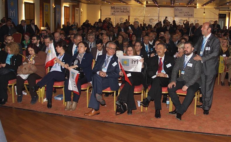 İYİ Parti İzmir'de Ulupınar başkan seçildi