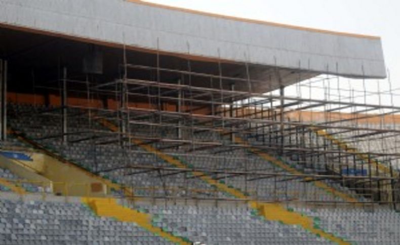 İzmir Atatürk Stadı'nda çatı yenileniyor