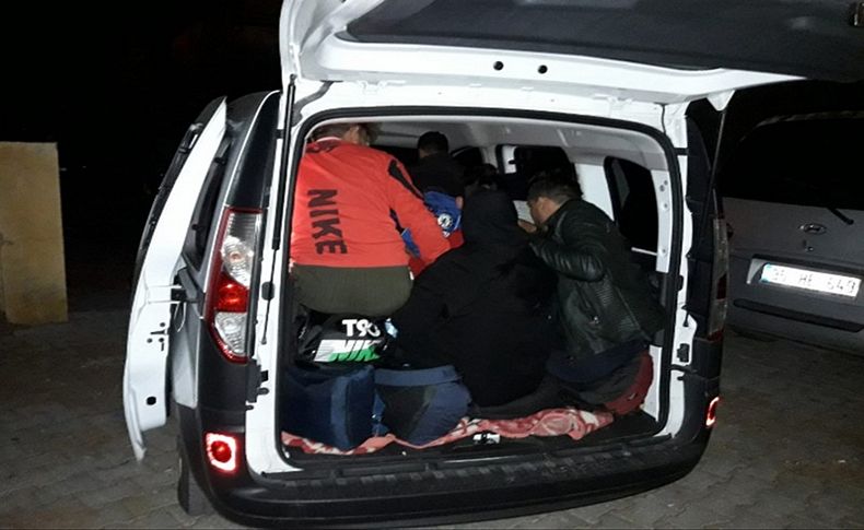İzmir'de 13 kaçak daha yakalandı