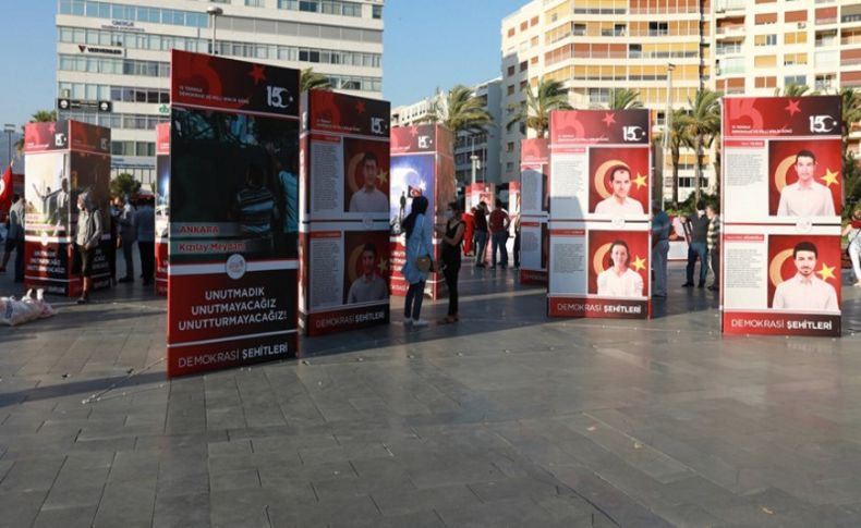 İzmir'de '15 Temmuz Demokrasi Sergisi' açıldı