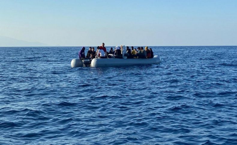 İzmir'de 99 göçmen kurtarıldı