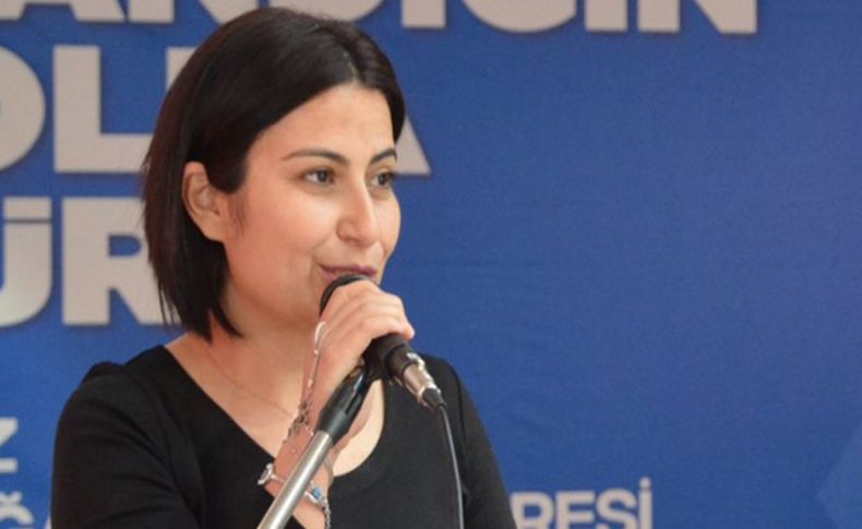 İzmir'de bir belediye başkanı daha koronavirüse yakalandı